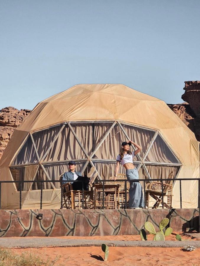 Apartamento Sun Luxury Camp &Tour Wadi Rum Exterior foto