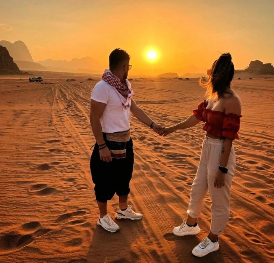 Apartamento Sun Luxury Camp &Tour Wadi Rum Exterior foto