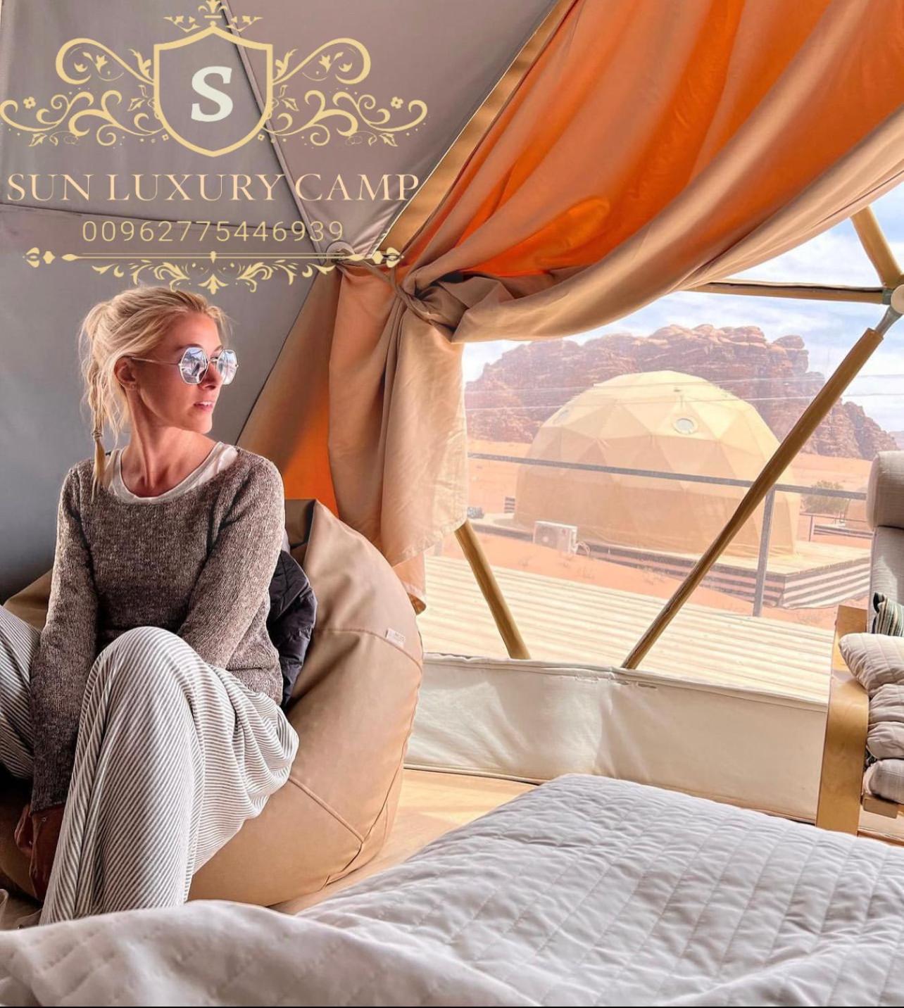 Apartamento Sun Luxury Camp &Tour Wadi Rum Exterior foto